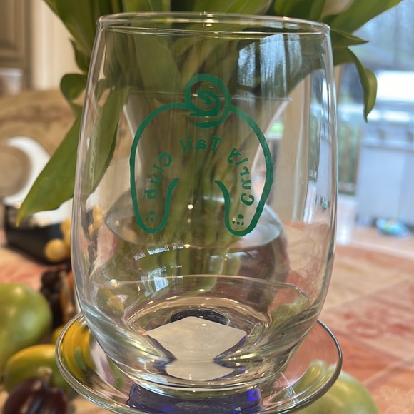 NWT Custom Design Curly Tail Club beverage class. Custom design of logo. - Picture 4 of 7